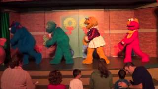 Elmos Christmas Wish full show from Christmas Town Busch Gardens Tampa in HD [upl. by Ailuy504]