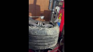 How much does mobile tyre fitting cost [upl. by Beaufort]