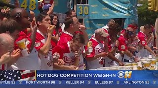 Get Ready To Grub Eating Titans Take On Hot Dog Contest [upl. by Newell]