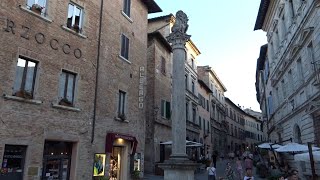 Montepulciano Unelegante passeggiata per il borgo [upl. by Idnahs255]