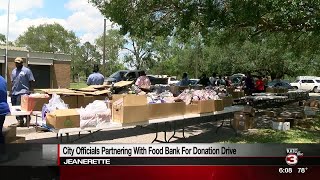 Jeanerette food distribution [upl. by Potter]