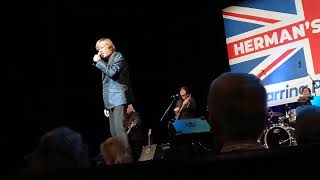 Peter Noone Dearborn 2024  Ferry Across the quotDetroitquot Part2  Doo Wah Diddyaudienceinteraction [upl. by Ramal]