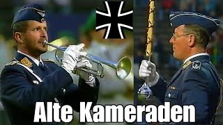 Alte Kameraden Marsch Vereinte Musikkorps der Bundeswehr 1999 Olympiastadion [upl. by Tyika]