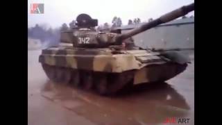 TANK T80 makes HANDBRAKE U TURN DRIFTING police turn  Полицейский разворот танка Т80 [upl. by Iralav]