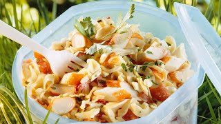 Recette  Salade de pâtes au surimi [upl. by Collbaith429]