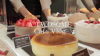 Sub🍓12월은 투썸 케이크와 함께 하세요💕🍰 Korean Dessert Cafe Vlog39  카페 브이로그 [upl. by Hsinam83]