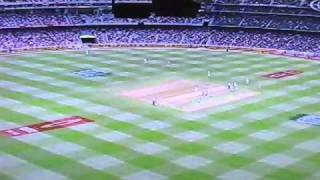 Ricky Ponting vs Umpire at 4th Ashes test 2010 MCG [upl. by Aluk]