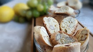 cantucci con le mandorle fatti in casa ricetta facile [upl. by Ssew]