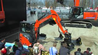 Hitachi Minibagger ZX38U5 mit Engcon Tiltrotator [upl. by Peta]