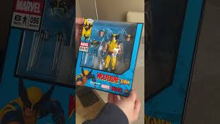 Mafex Wolverine Re Issue Unboxing marvel wolverine marvelcomics mafex actionfigure figure [upl. by Ern]