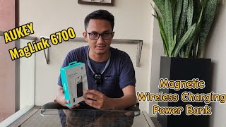 MAGLINK 6700 AUKEY POWER BANK WIRELESS CHARGING [upl. by Anairam936]