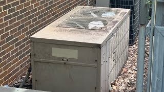 Vintage 1978 General Electric Heat Pump  StartupShutdown [upl. by Ahsekram]