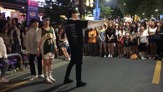 180708 MAXXAM BTS방탄소년단  DNA  홍대버스킹 [upl. by Strader]