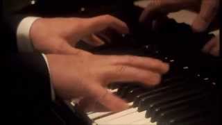 Beethoven  Piano Sonata No 1 in F minor  Daniel Barenboim [upl. by Oren]