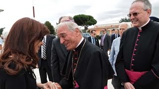 La presidenta ya esta en Roma para su almuerzo privado de mañana con el Papa Francisco [upl. by Eelac972]