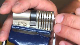 Crochetage lockpicking cylindre TESA T60 de Zayek  Face B [upl. by Nylsirk943]