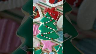 Christmas Tree 🎄🩷 enlightenedbakery sugarcookies royalicing christmascookies [upl. by Anaed]