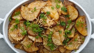 Roasted Garlic Parmesan Potatoes [upl. by Adala]