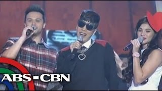 Its Showtime Vice Ganda jokes about CedricDeniece kiss [upl. by Aramit]