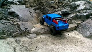 SCX24 vs TRX4m vs SCX24 Beach Crawling [upl. by Roe25]