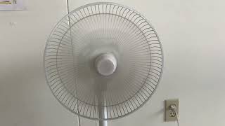 White Westinghouse pedestal fan without cover [upl. by Khalsa198]