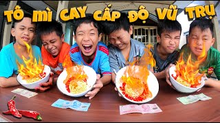 Tony  Thử Thách 30 Giây Ăn Mì Siêu Cay  Super Spicy Noodle [upl. by Ssej]