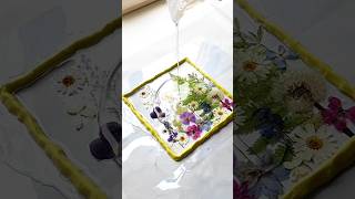 Pouring resin over pressed flowers for a beautiful art 🌼 art flowercraft diy craft [upl. by Graehl]