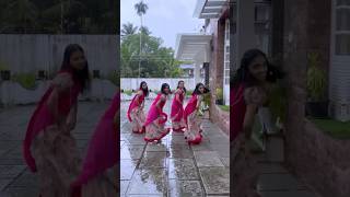 Adada mazha da 💃🏻 nadanasaathwika dance oliveafreddy trendingshorts viralvideo smile [upl. by Hanahsuar267]