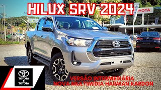 TOYOTA HILUX SRV 2024 TURBO DIESEL 4X4 0KM COM NOVA MULTIMÍDIA DETALHES DO INTERIOR E EXTERIOR [upl. by Enilauqcaj237]