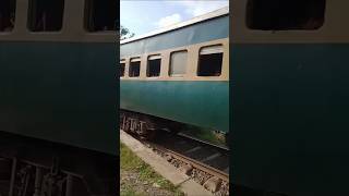 tungipara express train expressrailwaybd expresstrain automobile bangladeshrailway railway [upl. by Niela]