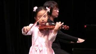 Mercedes Cheung 6 Years Old Zigeunerweisen  Sarasate  quotYeah Im Still Sixquot [upl. by Etteroma]