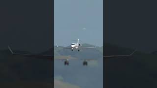 Bombardier Challenger 350 arrival at SBP [upl. by Selina]