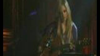 Avril Lavigne Knockin On Heavens Door live at Roxy [upl. by Anelhtac]