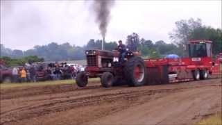 Strawberry Point Iowa 11000lb 2 hot 2 farm Tractor Pull [upl. by Meade]