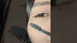 Viral mascara hack  mascara spoolie hack  makeuptutorial eyes makeup eyeshadow mascara [upl. by Nairam70]