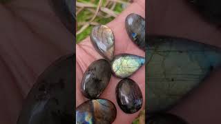 LABRADORITA 💎 Piedras Naturales 🤩 crystals minerals piedranatural piedrasnaturales [upl. by Aicittel617]