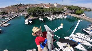 Giro in testa dalbero su un Beneteau 317 a Desenzano del Garda [upl. by Anitnatsnoc91]