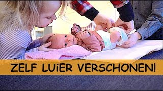 KiNDEREN GAAN BABY VERSCHONEN 😍👶🙈🍼🚼  kraamweek dag 5  Bellinga Vlog 914 [upl. by Eillime]