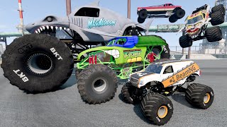 Monster Jam INSANE Big amp Small Racing Freestyle and High Speed Jumps  Grave Digger [upl. by Costanzia421]