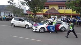 Atraksi Mobil Polisi Kejar Pelaku [upl. by Yetti218]