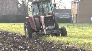 Massey Ferguson 575 ploughing in Norfolk Fenland 08032014 [upl. by Voe]