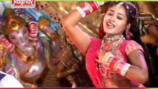 Ganpati Aayo BapaGanpati Aayo Bapa Religious Gujrati Song [upl. by Suixela]