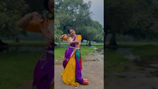 Radha Tumi Sobetei Acho 🌷🍁🌷 youtubeshort dance folkdancer janmashtamispecial [upl. by Ingham81]