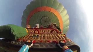 Fallschirmspringen aus Heißluftballon [upl. by Schoof561]