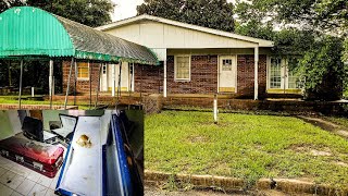 ABANDONED Funeral Home With STAINED CASKETS Ashes amp Classic Vehicles [upl. by Dnilasor667]