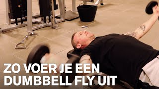 Dumbbell Fly put je borst maximaal uit met dumbbell flyes [upl. by Erma]