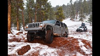 XJ on 33s no lift takes on RainbowFalls in Snow [upl. by Renwick]