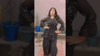 Tu thumke thumke chali ytshorts sorts dance danceharyanvi viralvideo [upl. by Negiam]