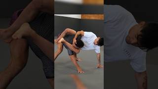 EFFECTIVE Triangle Choke Setup from Whizzer [upl. by Imray]