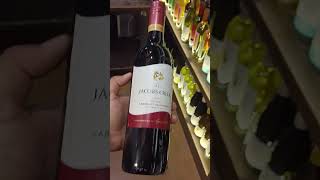 THE MOST POPULAR RED WINE 🍷🍷   JACOB CREEK  sanjayshah5558 liquorverse reels views [upl. by Ajar]